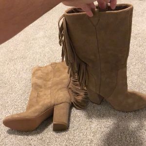 Suede tan block heeled boots with fun tassels